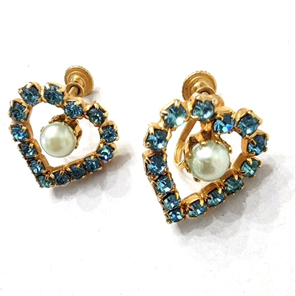 SE27 Gold and Blue Heart Earrings with Pearl Accent